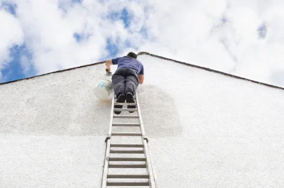 Peinture extérieure à Esbarres — façades et ravalement